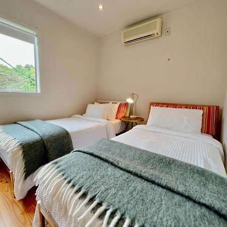 Tawa Cottage - Coast & Country Oneroa Exterior photo